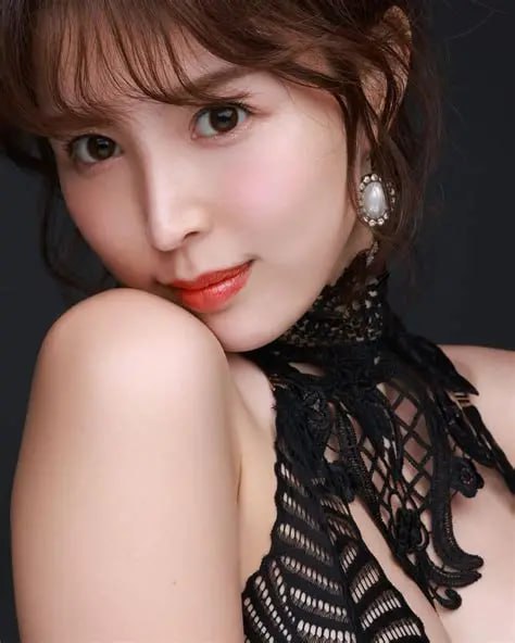久9精品视频在线,メイリン モデルコレクション メ,观看免费无删减完整版高清在线观看